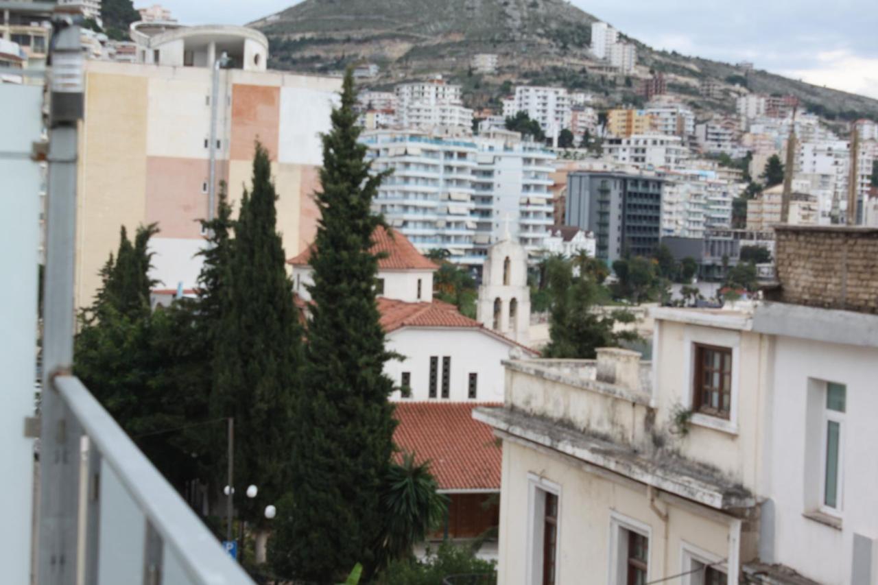 Jonian Central Condos Sarandë Esterno foto