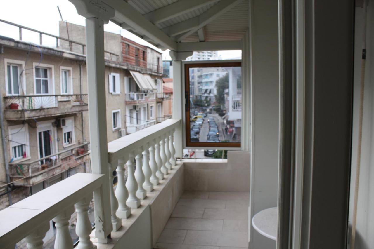 Jonian Central Condos Sarandë Esterno foto